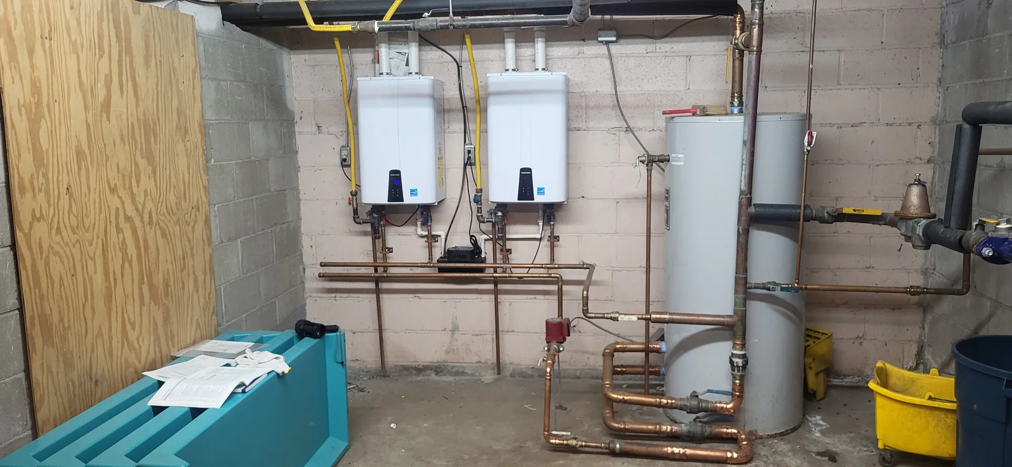 Waterless tanks